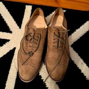 Cole Haan Oxford 6.5 tan suede shoes! New!